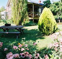 Holyrood House - Accommodation Daintree
