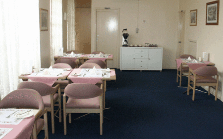 Comfort Inn Greensborough - Accommodation Daintree 1