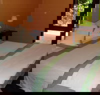 The Lounging Lizard - Accommodation Daintree