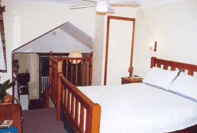 Tea Gardens Waterfront Bed And Breakfast - Accommodation Daintree