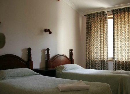 Glen Ayr Cottages - Accommodation Daintree 3
