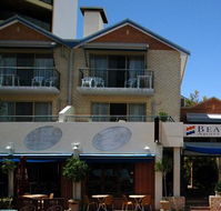 Beachside Apartment Hotel - Accommodation Daintree