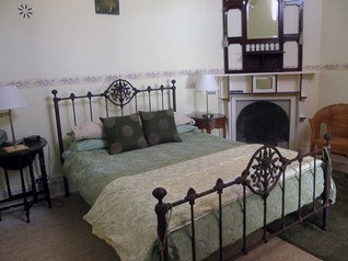 Araluen Old Courthouse - Accommodation Daintree 3