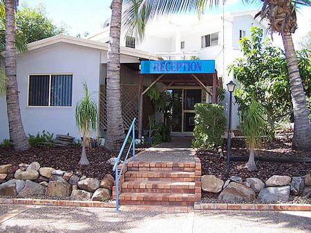 Palm Valley Motel And Holiday Units - Accommodation Daintree 1