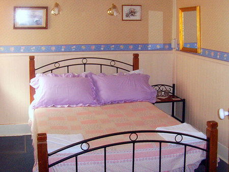 Annies Shandon Inn - Accommodation Daintree 1