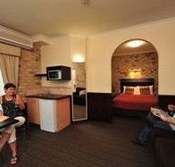Highlander Motor Inn And Apartments - Accommodation Daintree