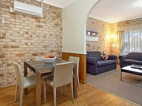 Highlander Motor Inn And Apartments - Accommodation Daintree 3