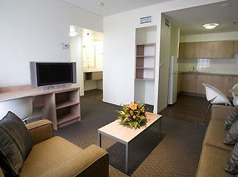 Hotel Ibis Melbourne - Accommodation Daintree 4