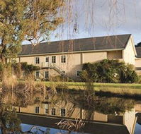 Peel Manor House - Accommodation Daintree