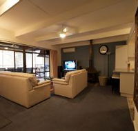 River Shack Rentals - The River Classic - Accommodation Daintree