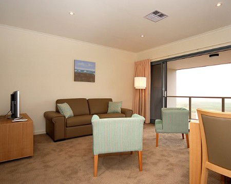 Links Lady Bay Golf Resort - Accommodation Daintree 1