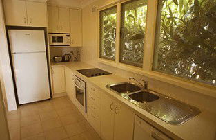 Ava Holiday Beach House - Accommodation Daintree 1