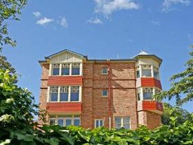 Grande Vue Private Hotel - Accommodation Daintree 0