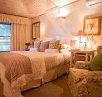 Arabella on Buderim Guest House - Accommodation Daintree