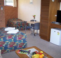 Colonial Motor Inn Pambula - Accommodation Daintree