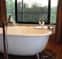 Melawondi Spring Retreat - Accommodation Daintree