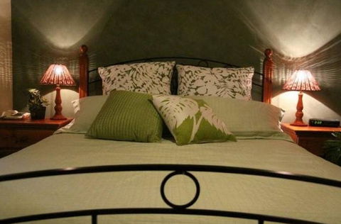 Plantation Point Beach House - Accommodation Daintree 0