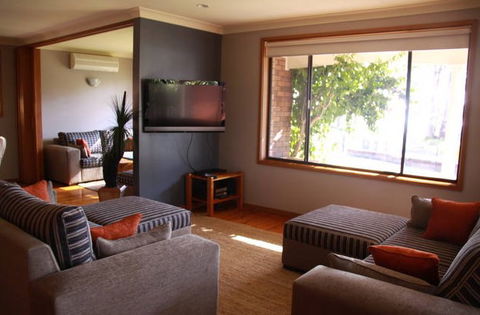 Plantation Point Beach House - Accommodation Daintree 3