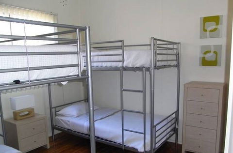 A Husky Sea-Esta - Accommodation Daintree 1