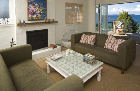 Absolute Waterfront At Hyams Beach - Elandra - Accommodation Daintree 2