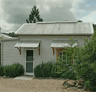 Mavis's Kitchen and Cabins - Accommodation Daintree