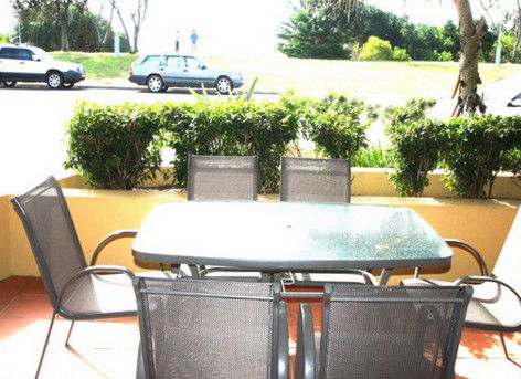Airy Surfside Unit - Accommodation Daintree 0