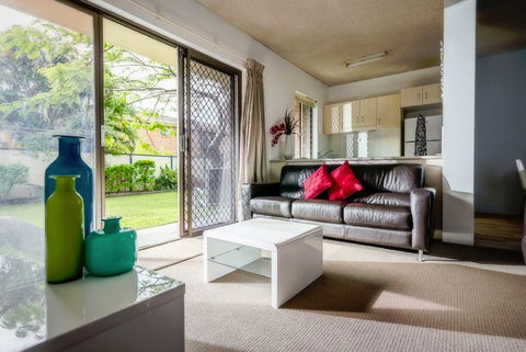 Coffs Harbour Holiday Apartments - Accommodation Daintree 4