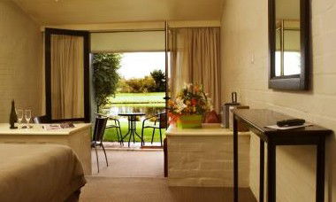 Briars Country Lodge And Historic Inn - Accommodation Daintree 4