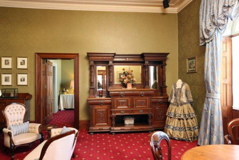 Mandelson's Of Goulburn - Accommodation Daintree 3