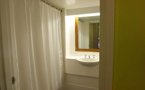 Abey Hotel Sydney - Accommodation Daintree 3