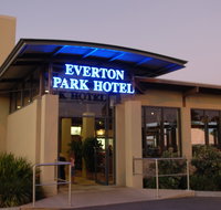 Everton Park Hotel - Accommodation Daintree