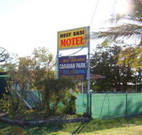 Rest Easi Motel - Accommodation Daintree