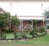 Guy House Bed and Breakfast - Accommodation Daintree