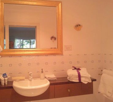 Amore Bed And Breakfast - Accommodation Daintree 0