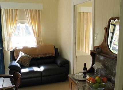 Beccles On Margaret B And B - Accommodation Daintree 4