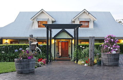Allara Homestead Bed & Breakfast - Accommodation Daintree 0