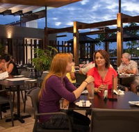 Browns Plains Hotel - Accommodation Daintree
