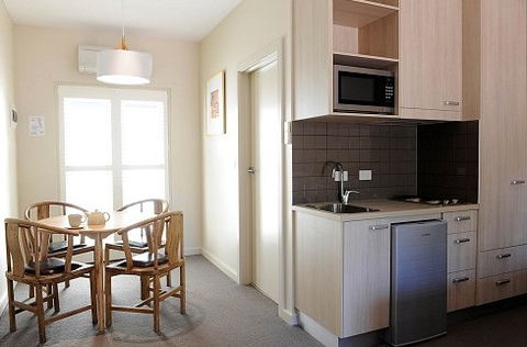 The Haus Studio Apartments - Accommodation Daintree 7