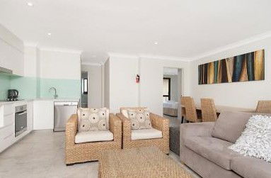Bayview Beachfront Apartments - Accommodation Daintree 4