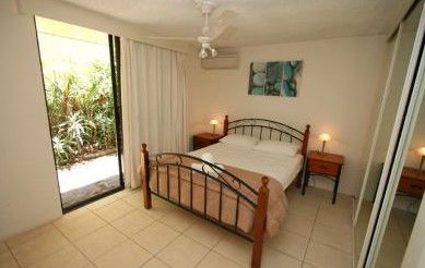 Bayview Beachfront Apartments - Accommodation Daintree 5