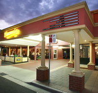 The Commodore Motor Inn - Accommodation Daintree