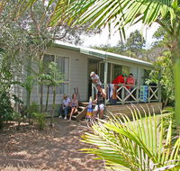 One Mile Beach Holiday Park - Accommodation Daintree