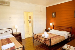 Easystay Motel - Accommodation Daintree