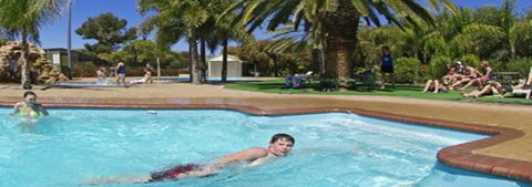 Macdonnell Range Holiday Park - Accommodation Daintree 3