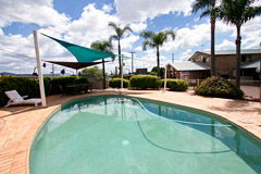 Sunray Motor Inn Toowoomba - Accommodation Daintree 2