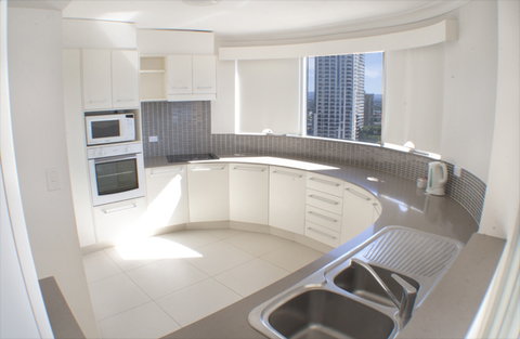Zenith Apartments - Accommodation Daintree 7