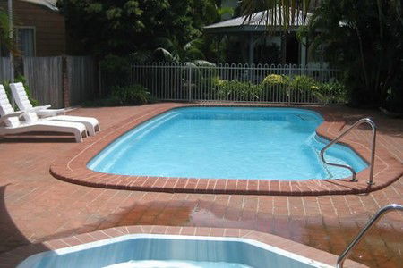 Moby Dick Waterfront Resort Motel - Accommodation Daintree 4