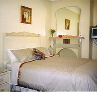 Boutique Motel Sefton House - Accommodation Daintree