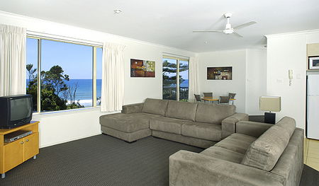 Beachside Holiday Apartments - Accommodation Daintree 3