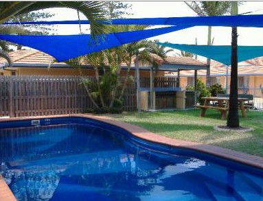 Twin Pines Motel - Accommodation Daintree 1